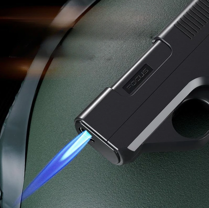 ClipFire GunLight - The 2023 New Windproof Lighter